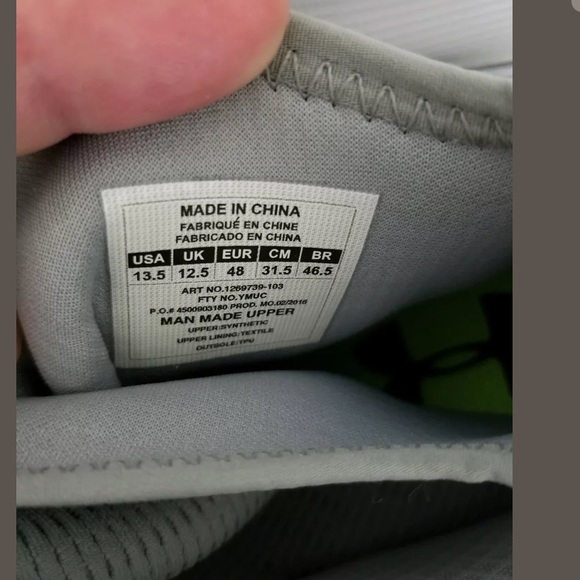 Under Armour Guide Football Cleats Mens Sz 13.5 - Picture 6 of 8